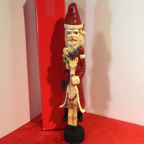 Old World Style Santa Christmas Candle Holder - Picture 1 of 15